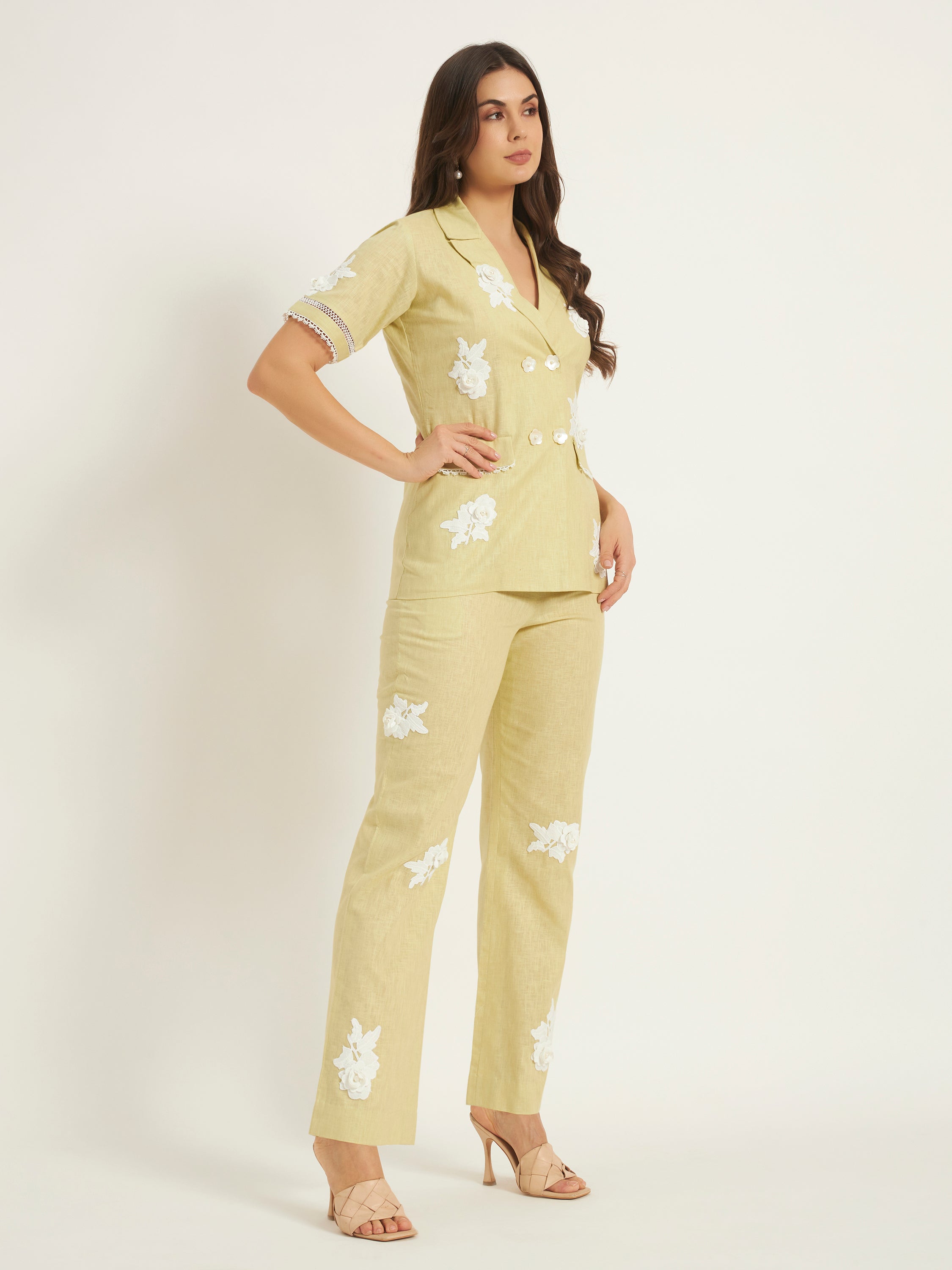 Pistachio Pearl Set